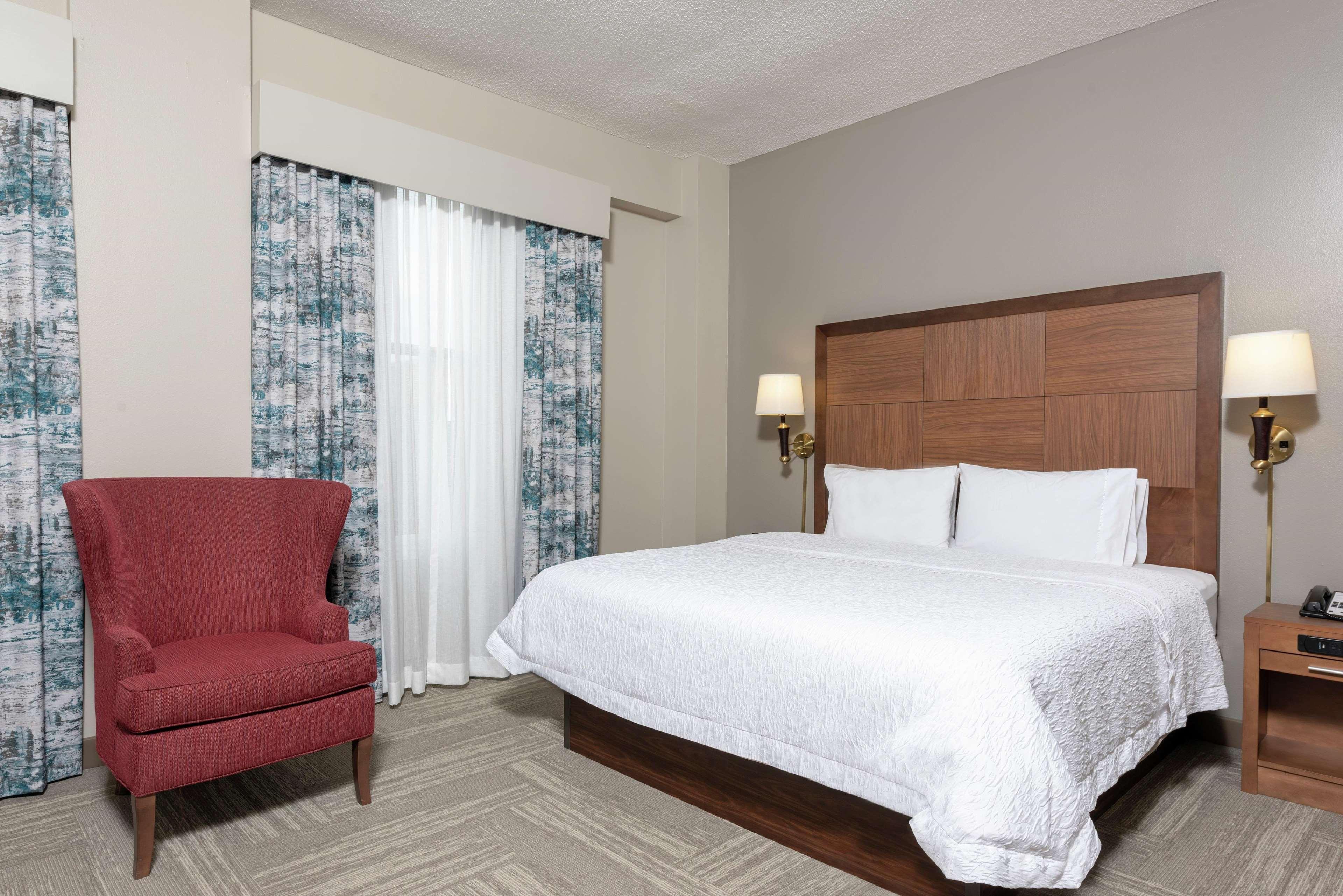 Hampton Inn Indianapolis Downtown Across From Circle Centre Extérieur photo