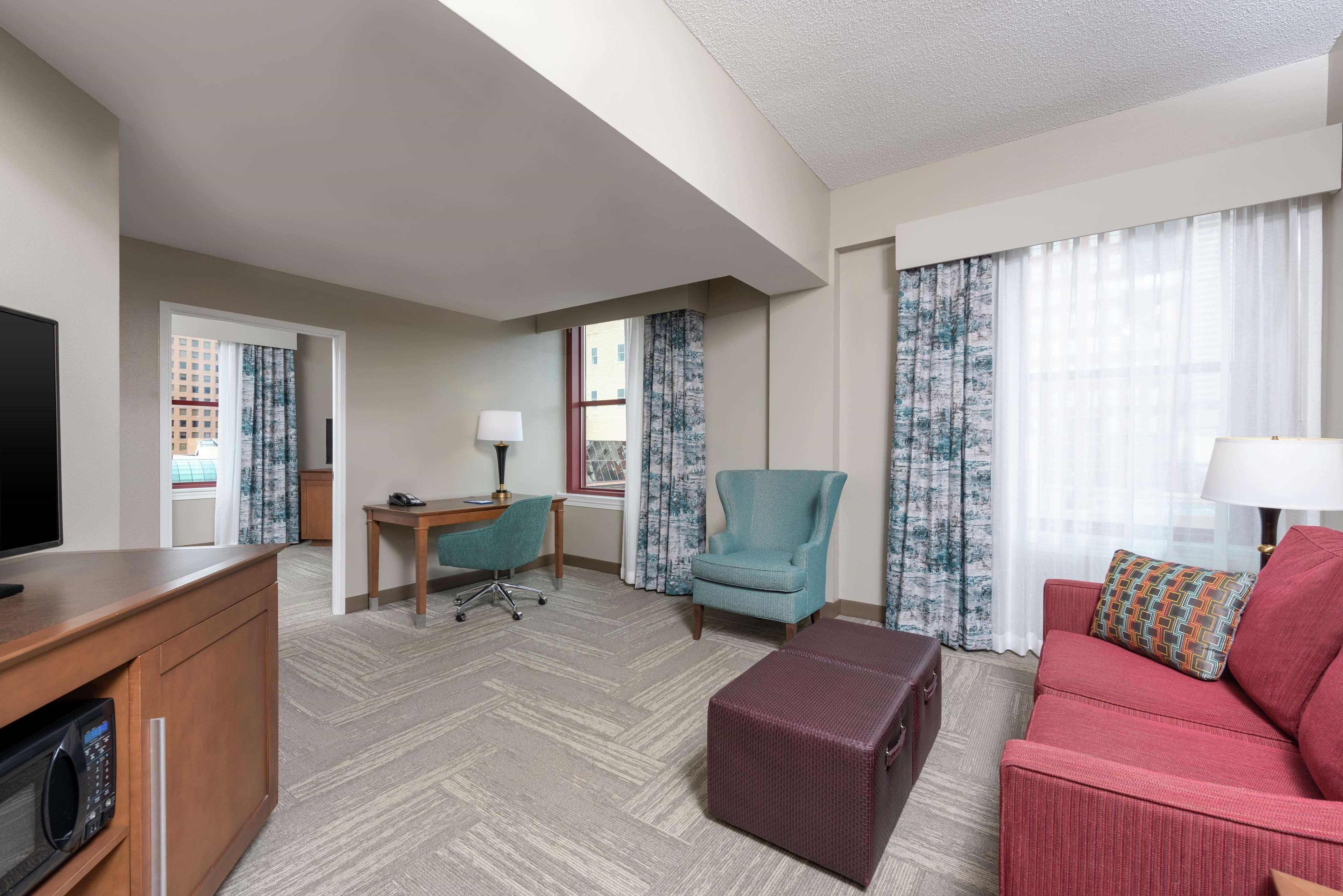 Hampton Inn Indianapolis Downtown Across From Circle Centre Extérieur photo