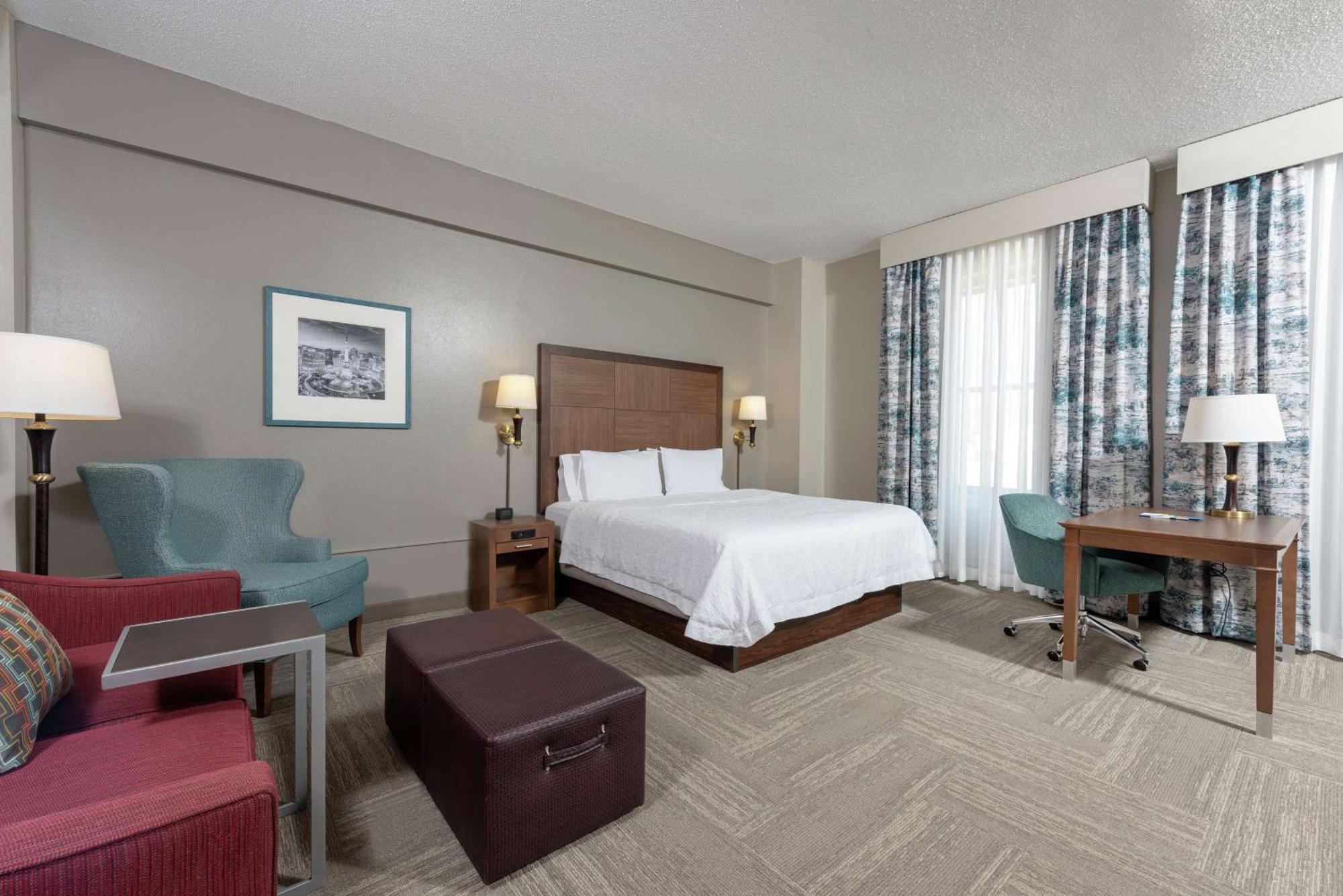 Hampton Inn Indianapolis Downtown Across From Circle Centre Extérieur photo