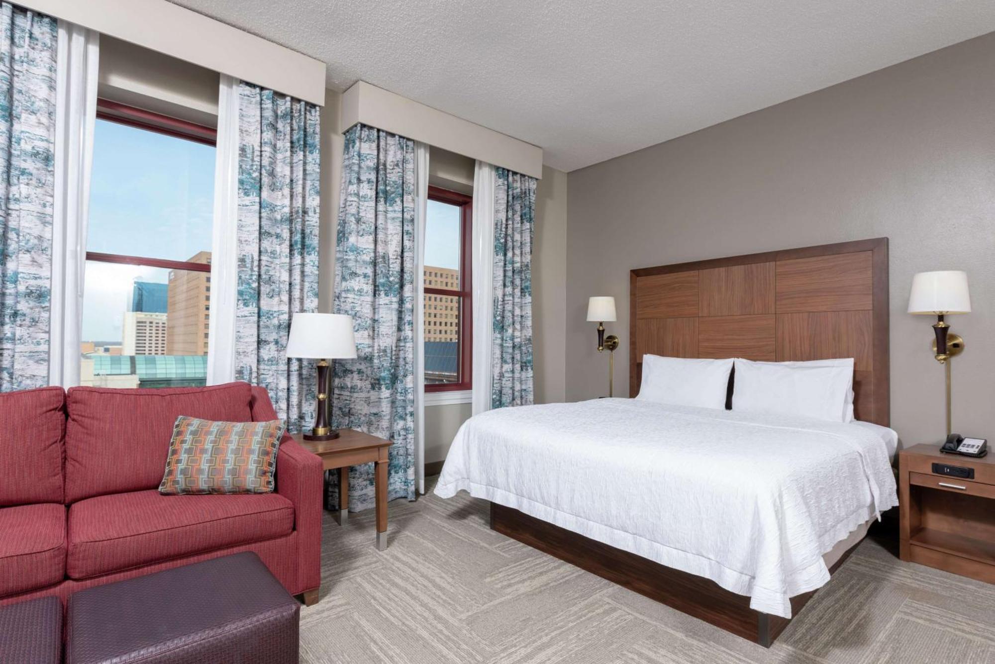 Hampton Inn Indianapolis Downtown Across From Circle Centre Extérieur photo