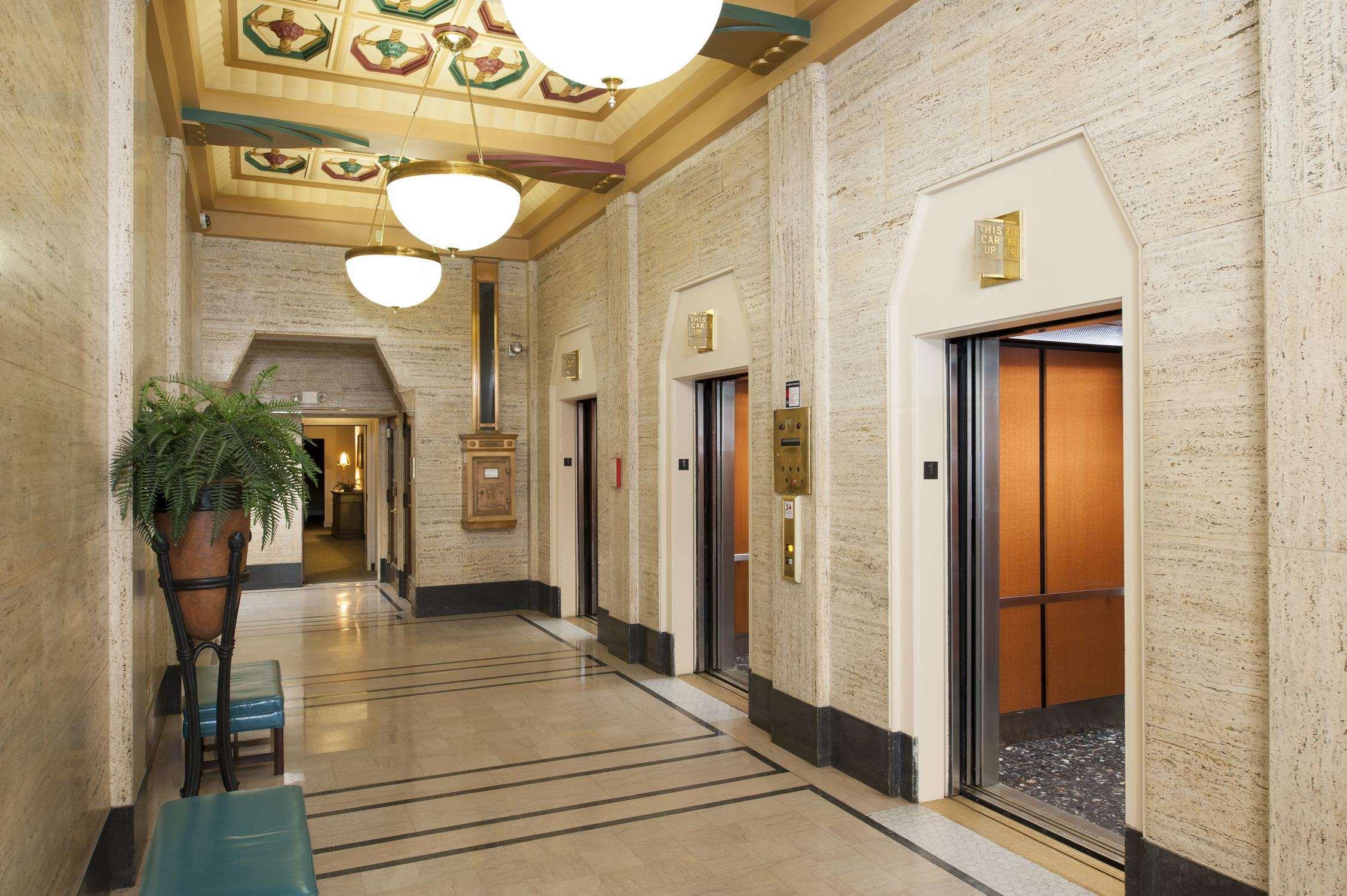 Hampton Inn Indianapolis Downtown Across From Circle Centre Intérieur photo